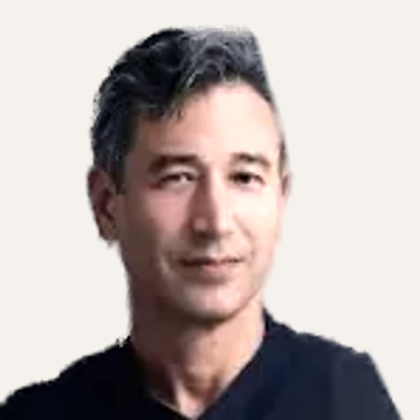 Dr. Leif Rogers, chirurgien de lifting cervico-facial deep plane à Beverly Hills, États-Unis