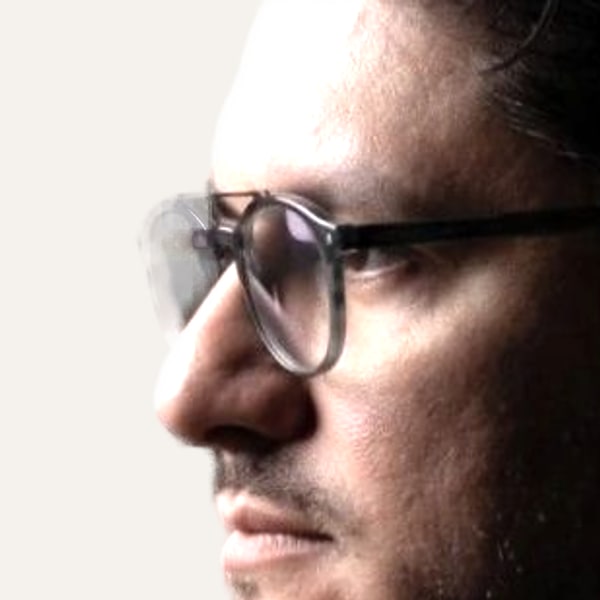 Dr. Leonardo Bomediano — Deep Plane Facelift Surgeon