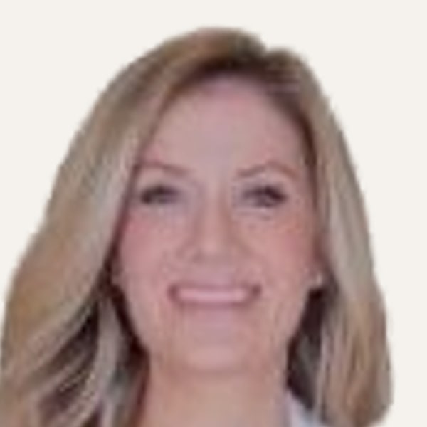Lindsey Pennington