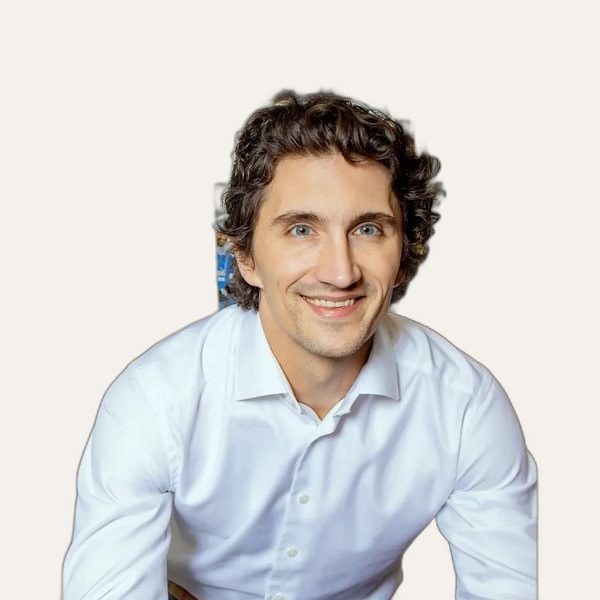 Dr. Lucas M. Bryant, deep plane facelift surgeon in Mt. Juliet, USA