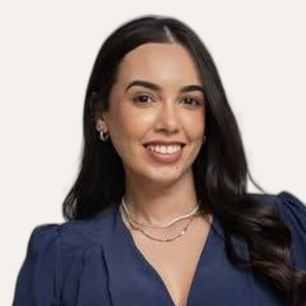 Dr. Marcela Tavares — Deep Plane Facelift Surgeon