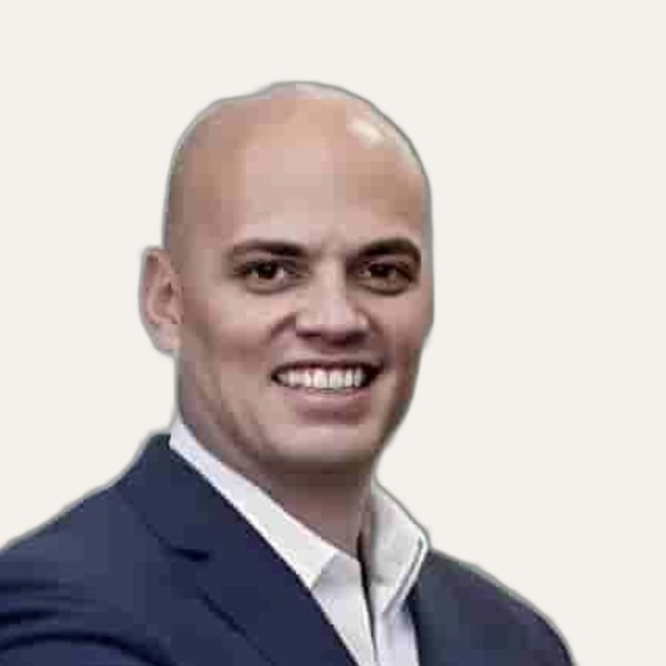Dr. Marco Tulio Marroquín, deep plane facelift surgeon in Zapopan, Mexico