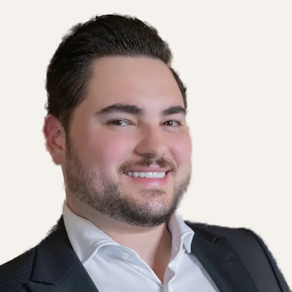 Dr. Marcos Storion — Cirujano de Lifting de Plano Profundo