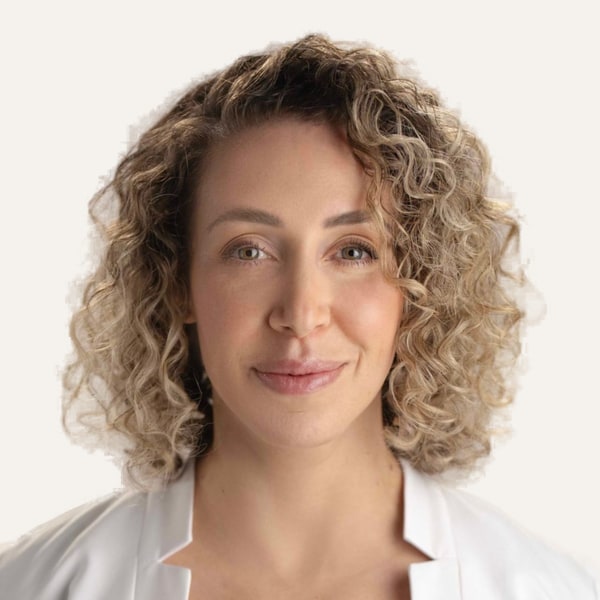 Dr. Michelle Sieffert, deep plane facelift surgeon in Columbus, USA