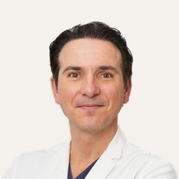 Dr. Miguel Angel Gómez Bravo — Deep Plane Facelift Surgeon