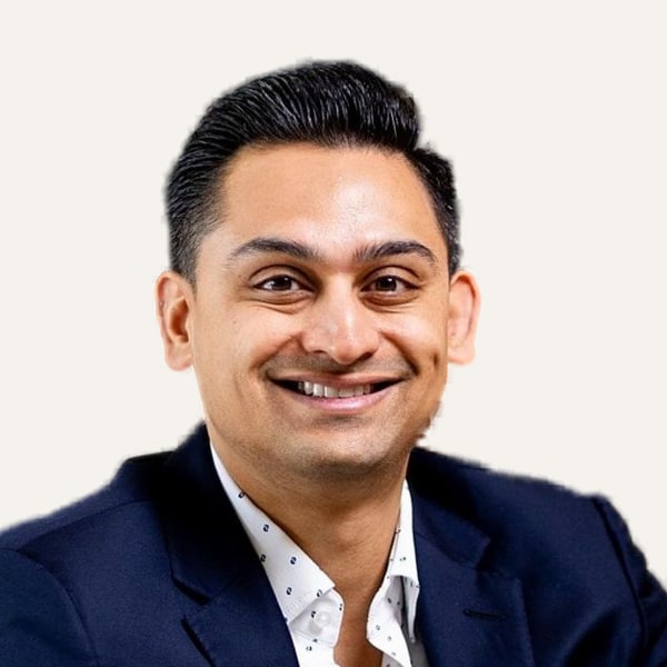 Dr. Milind Kachare, deep plane facelift surgeon in St. Louis, USA