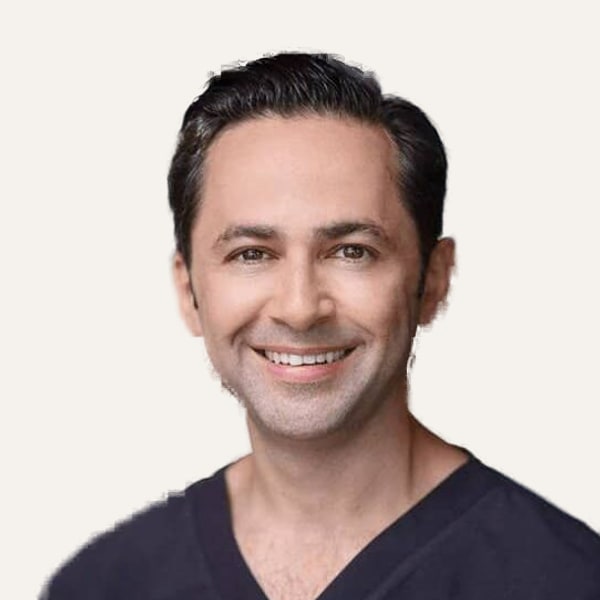 Dr. Mohammed Alghoul — Deep Plane Facelift Chirurg