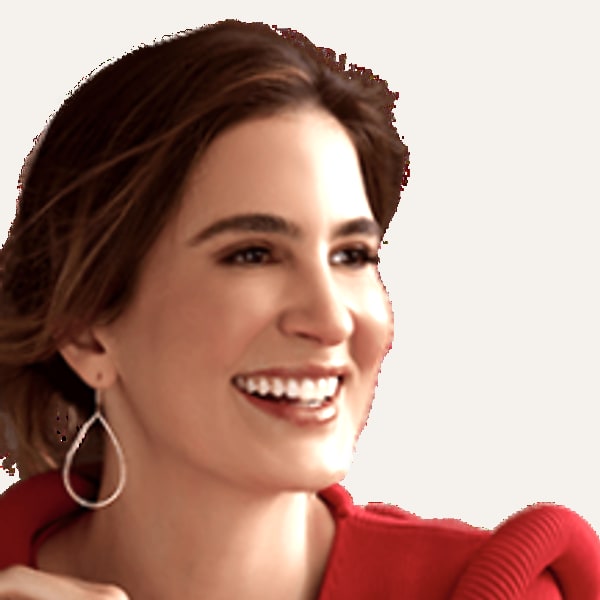 Dr. Munique Maia, deep plane facelift surgeon in Washington DC, USA