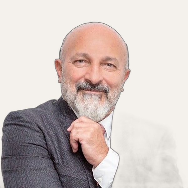 Prof. Murat Topalan, deep plane facelift surgeon in Istanbul, Turkey