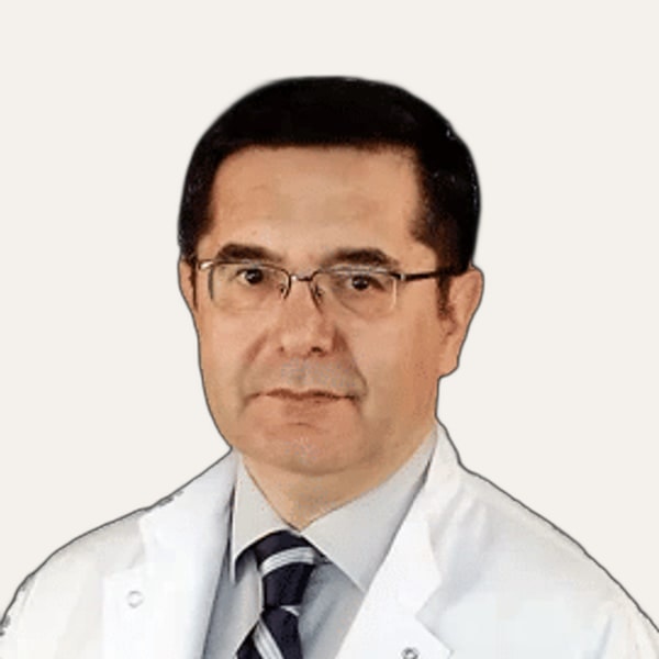 Dr. Mustafa Unal, deep plane facelift surgeon in Istanbul, Turkey