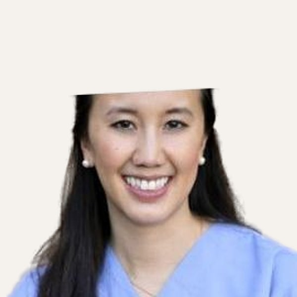Dr. Natalie Attenello — Cirujano de Lifting de Plano Profundo
