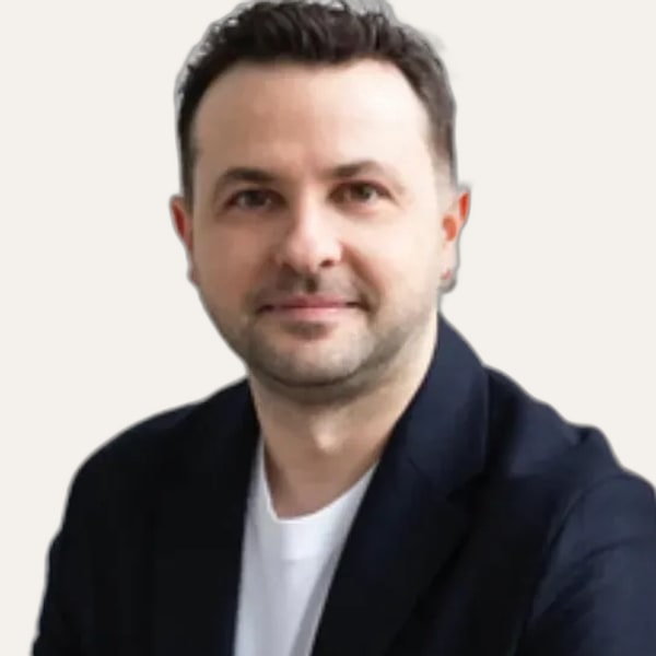 Dr. Ozan Erol