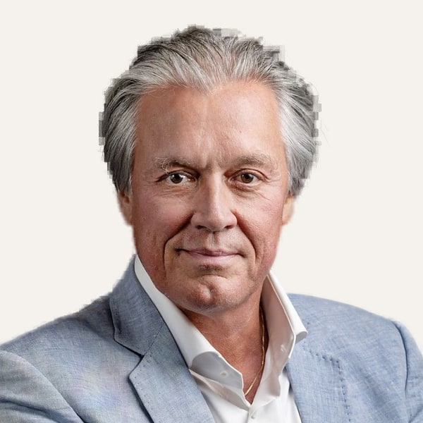 Dr. Patrick Tonnard, deep plane facelift surgeon in Ghent, Belgium
