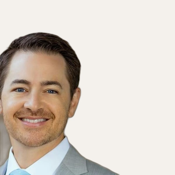 Dr. Philip Robb Jr. — Deep Plane Facelift Chirurg