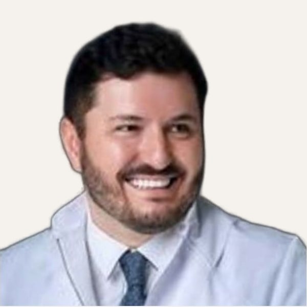 Dr. Rafael Evaristo — Cirujano de Lifting de Plano Profundo