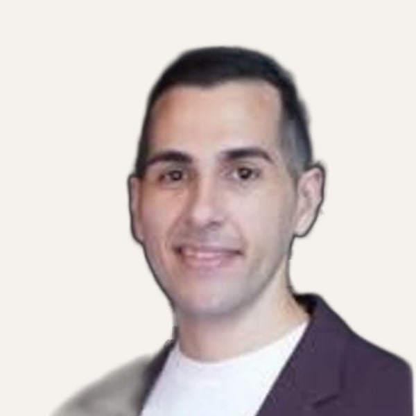 Dr. Rafael Loucas — Cirujano de Lifting de Plano Profundo