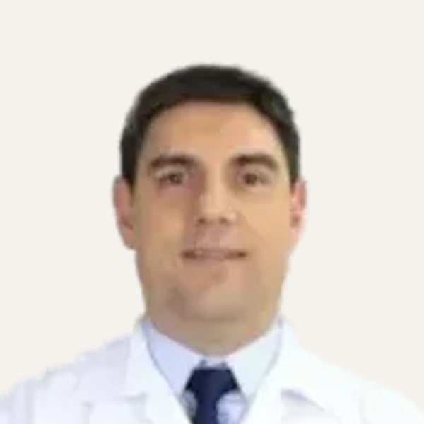 Dr. Rafael Merola, deep plane facelift surgeon in Belo Horizonte, Brazil