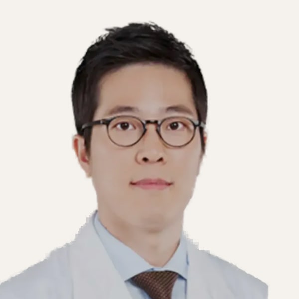 Dr. Sewhan Rhee — Gesichtsstraffung (deep plane) Chirurg