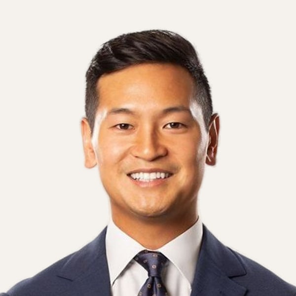 Dr. Richard Kao — Cirujano de Lifting de Plano Profundo
