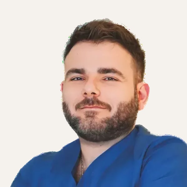 Dr. Samet Şendur, deep plane facelift surgeon in Istanbul, Turkey