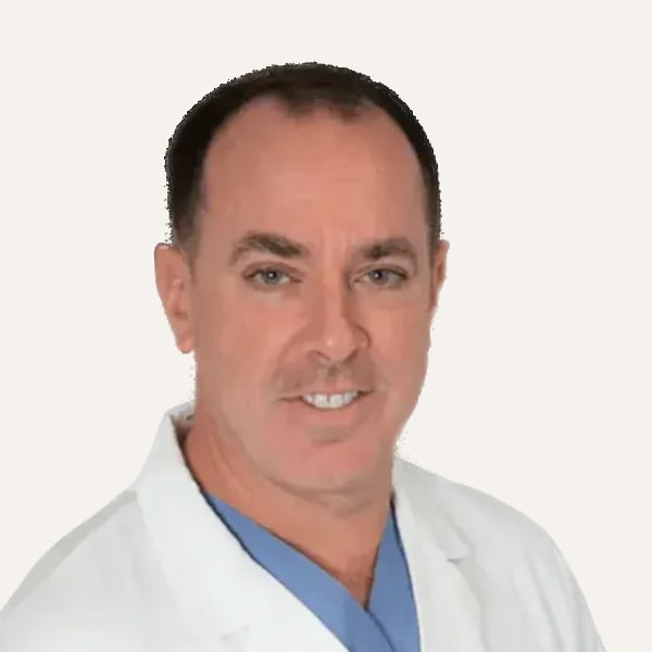 Dr. Sean Doherty, хирург по дълбок фейслифт в Лос Анджелис, Съединени щати