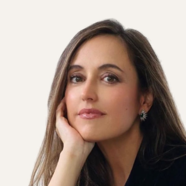 Dr. Silvia Rosón — Deep Plane Facelift Surgeon
