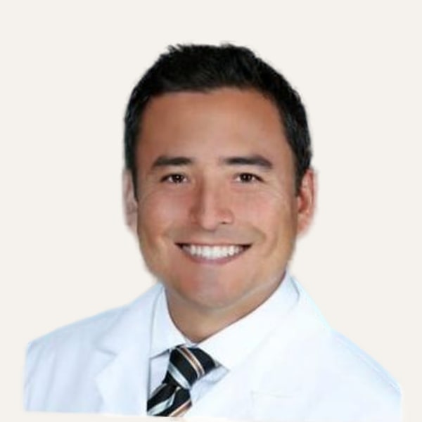 Dr. Sirius Yoo — Derin Plan Yüz Germe Cerrahı