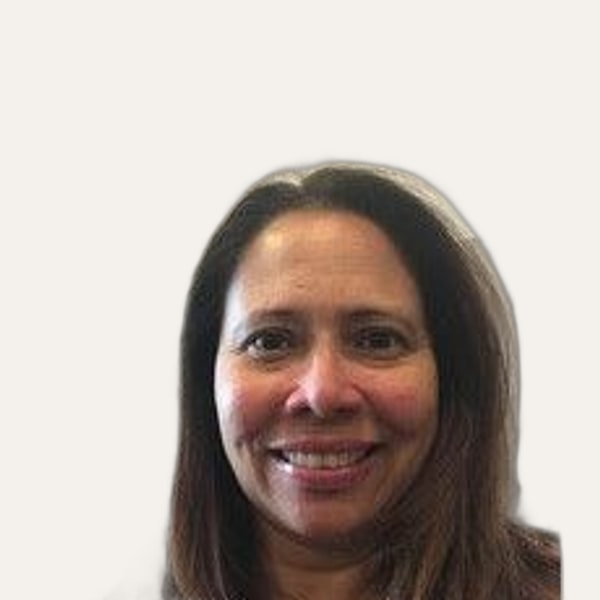 Dr. Socorro Ortiz, deep plane facelift surgeon in Brussels, Belgium