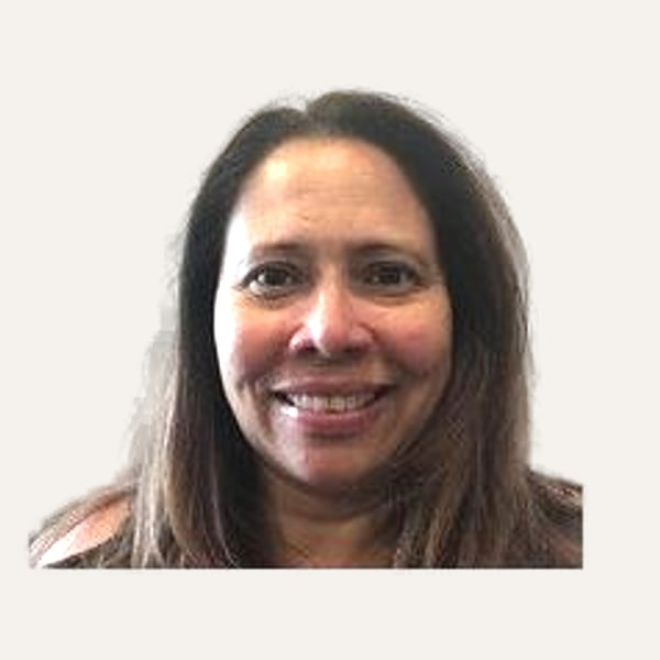 Dr. Socorro Ortiz — Deep Plane Facelift Chirurg