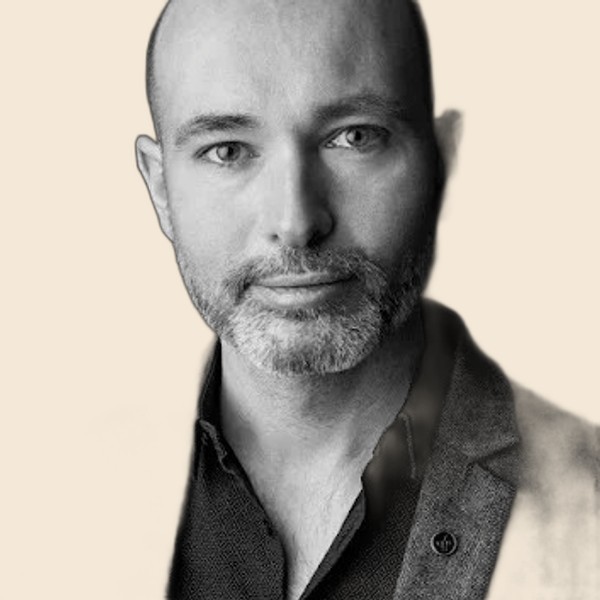 Dr. Stéphane Bruneau
