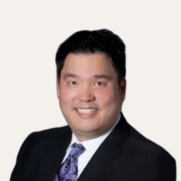 Dr. Stephen Lin, deep plane facelift surgeon in Virginia, USA