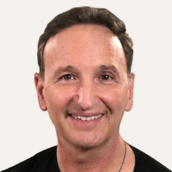 Steven Dayan