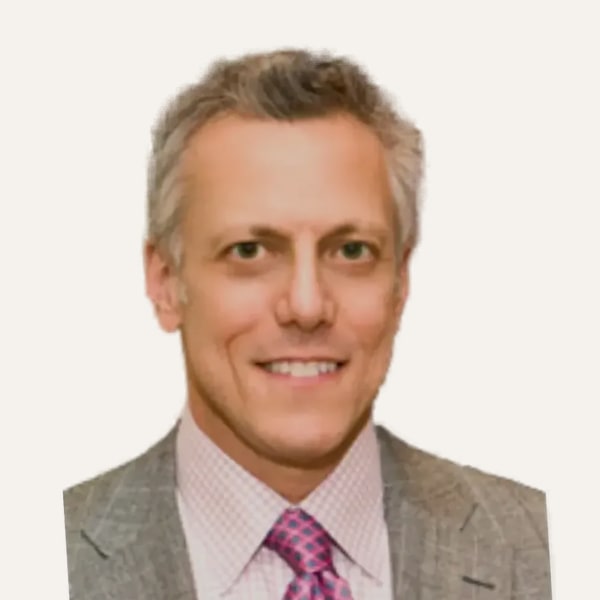 Dr. Steven Pearlman, cirujano de lifting de plano profundo en Nueva York, EE. UU.