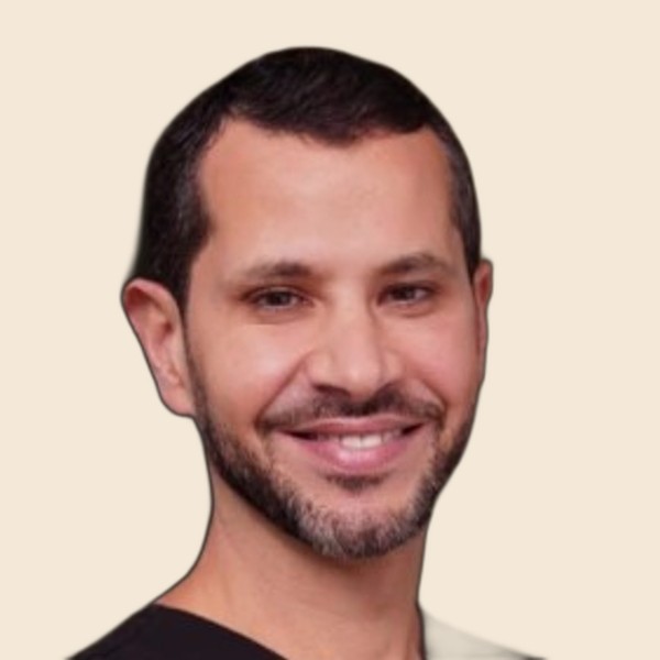 Dr. Tarek Arikat