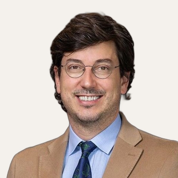Dr. Tevfik Sözen — Hirurg za Deep Plane Facelift
