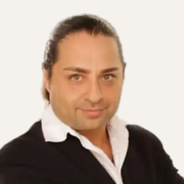 Dr. Thomas Jeneby — Deep Plane Facelift Chirurg