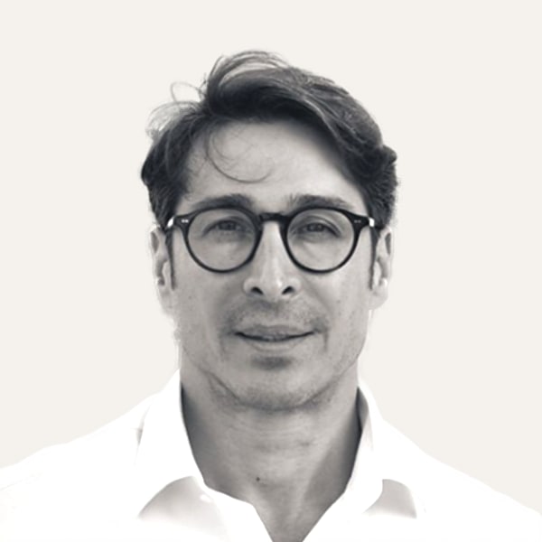 Dr. Todd Hanna, deep plane facelift surgeon in New York, USA