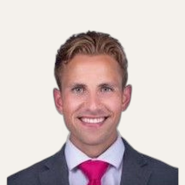 Dr. Troy Marxen