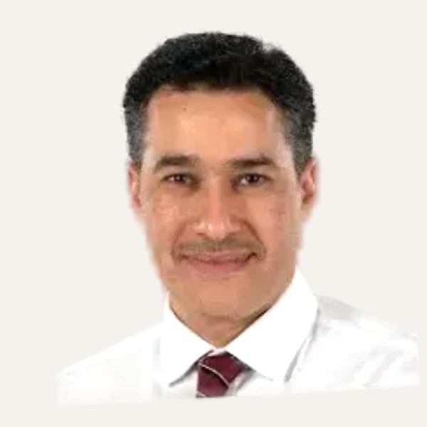 Dr. Ullas Raghavan, χειρουργός deep plane facelift στην Ντόνκαστερ, Ηνωμένο Βασίλειο