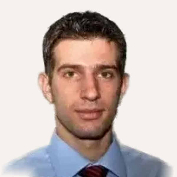 Dr. Vladimir Kosinets — Hirurg za Deep Plane Facelift