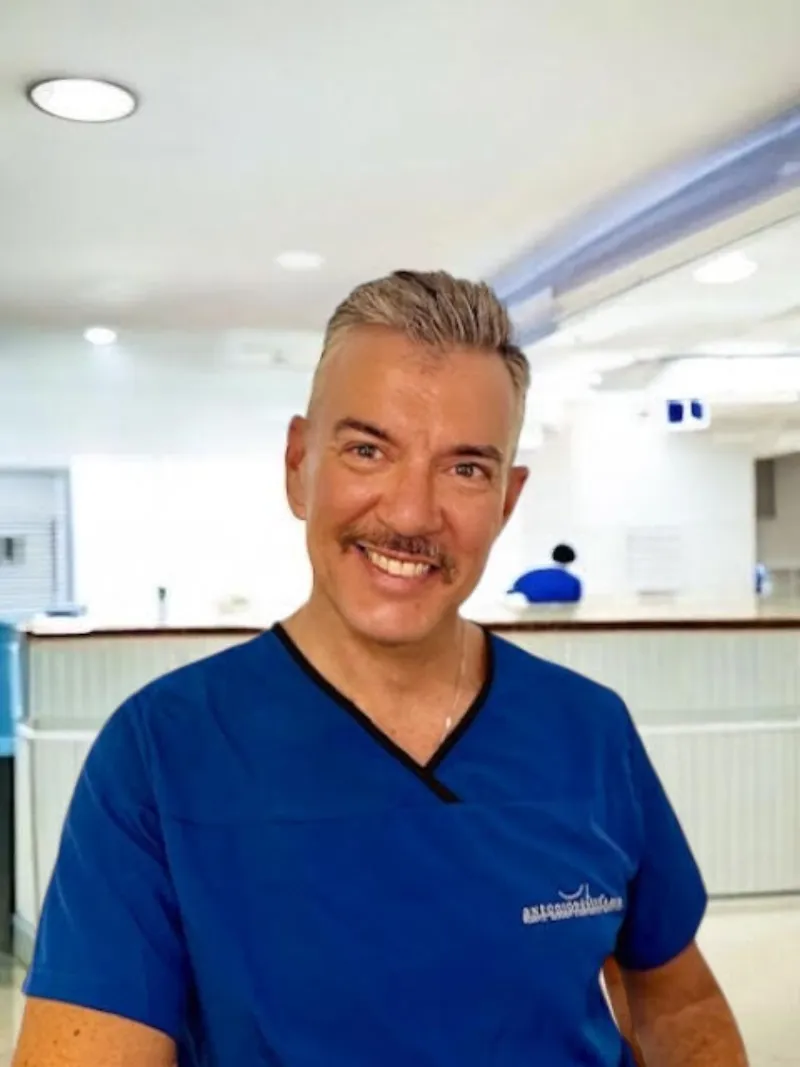 Dr. Antonio Distefano