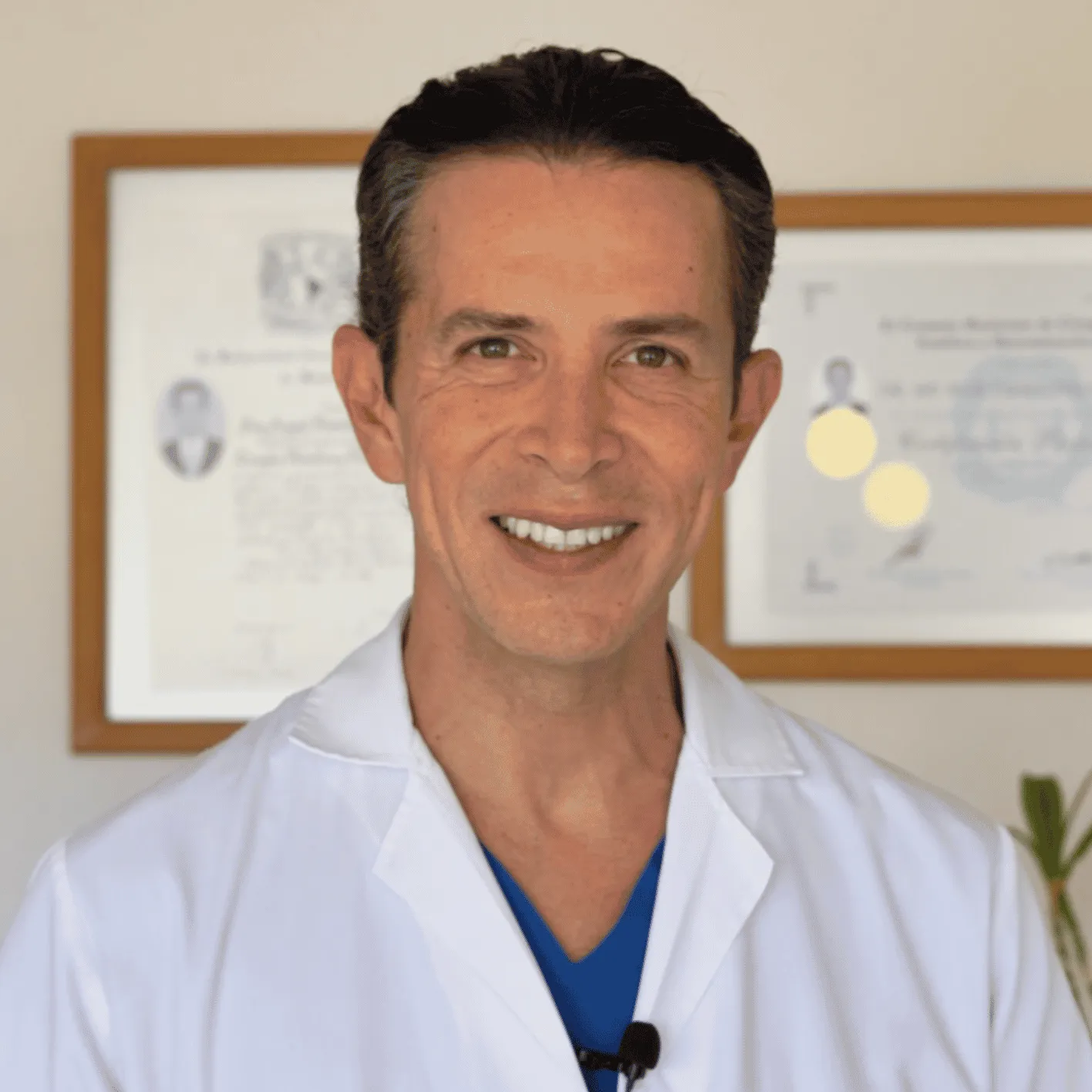 Ary Papadopulos, deep plane facelift surgeon in Mexico City, Mexico