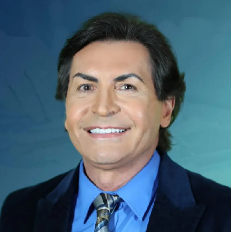 Carlos Spera, deep plane facelift surgeon in Miami, USA