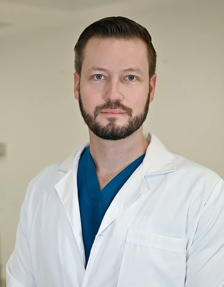 Erik Hanson Viana, deep plane facelift surgeon in Mexico City, Mexico
