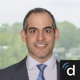 Georgios Nini, deep plane facelift surgeon in Düsseldorf, Germany