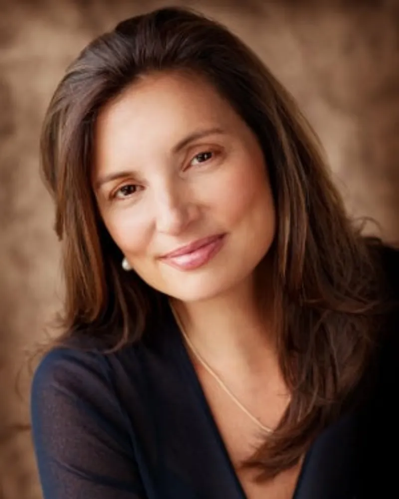 Dr. Hannah Vargas
