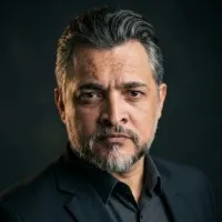 Dr. Hatem Elfieshawy — Deep Plane Facelift Surgeon