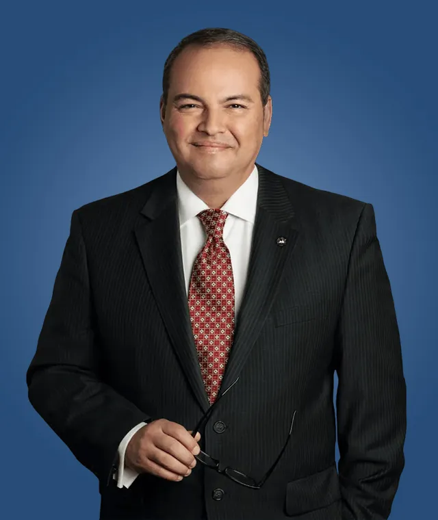 Hisham Seify, deep plane facelift surgeon in Newport Beach, USA