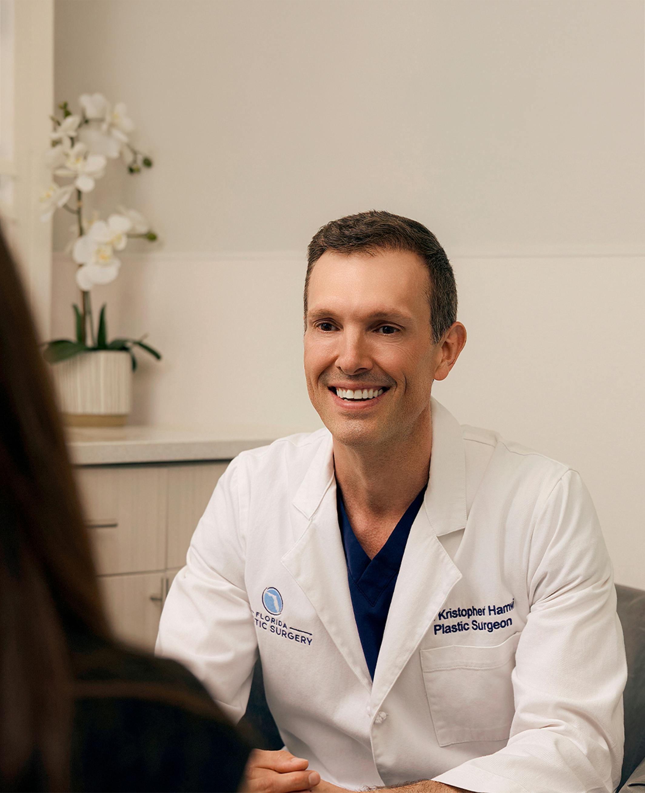 Dr. Kristopher Hamwi, deep plane facelift surgeon in Sarasota, USA