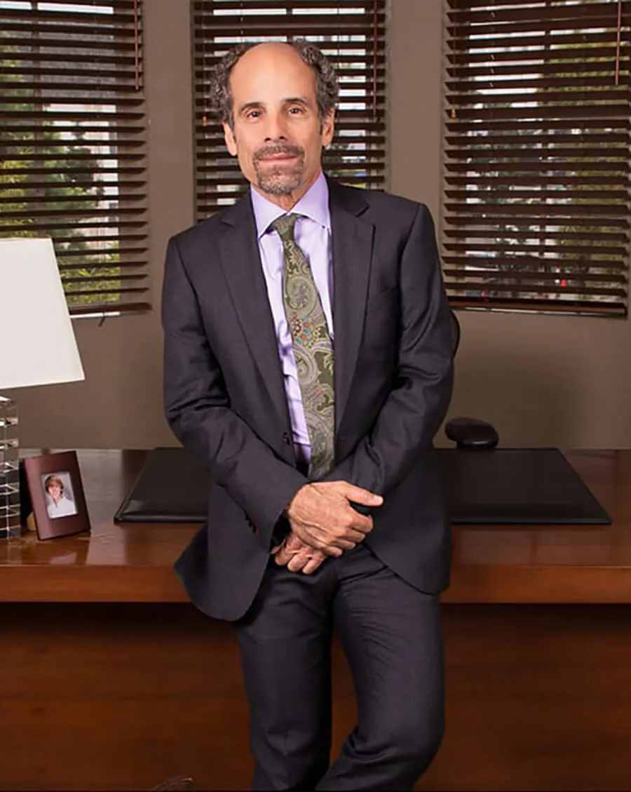 Leslie Stevens, deep plane facelift surgeon in Beverly Hills, USA